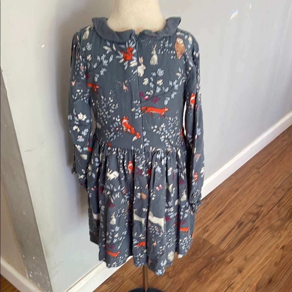 Mini Boden Blue and White Casual dress with Peter Pan Collar - Picture 5 of 10